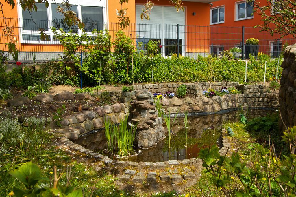 Ferien Unterm Reetdach In Goehren Gohren Bagian luar foto